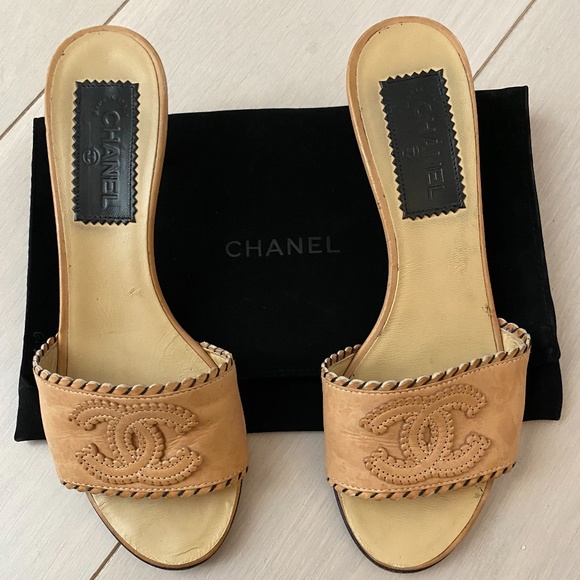 CHANEL, Shoes, Vintage Chanel Sandals Mules Slides Shoes Kitten Heels Tan  Beige